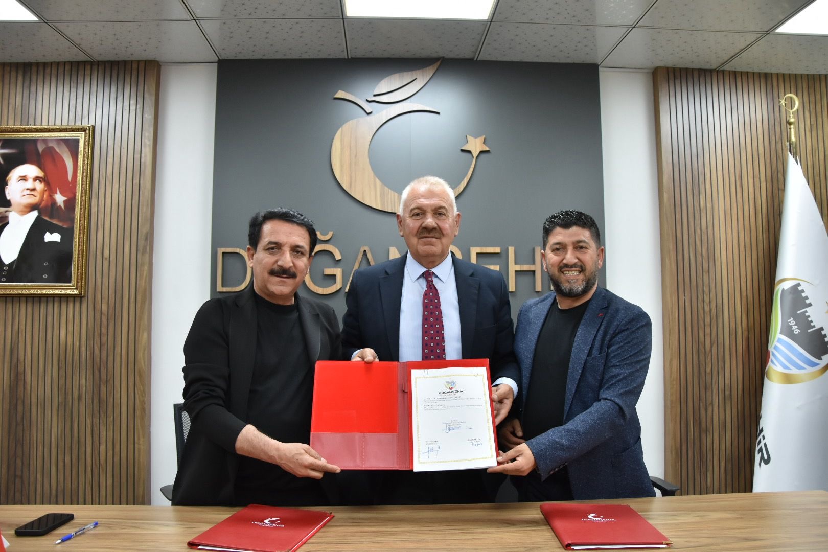 Doğanşehir’e yeni taziye evi: Latif Doğan ve ailesinden bağış