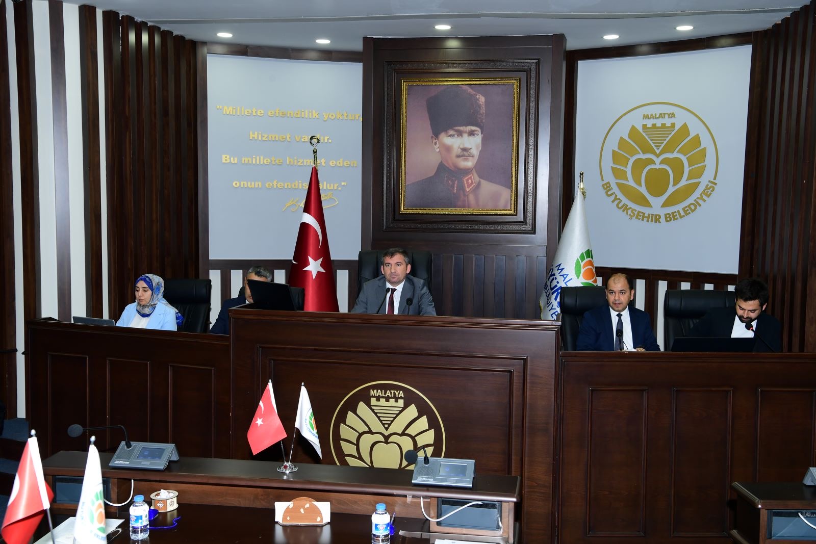 Büyükşehir Belediye Meclisi Haziran ayı ilk toplantısını gerçekleştirdi