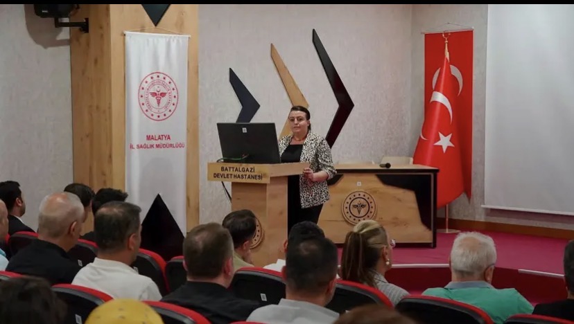 Malatya’da Kamu Hastaneleri değerlendirme toplantısı düzenlendi