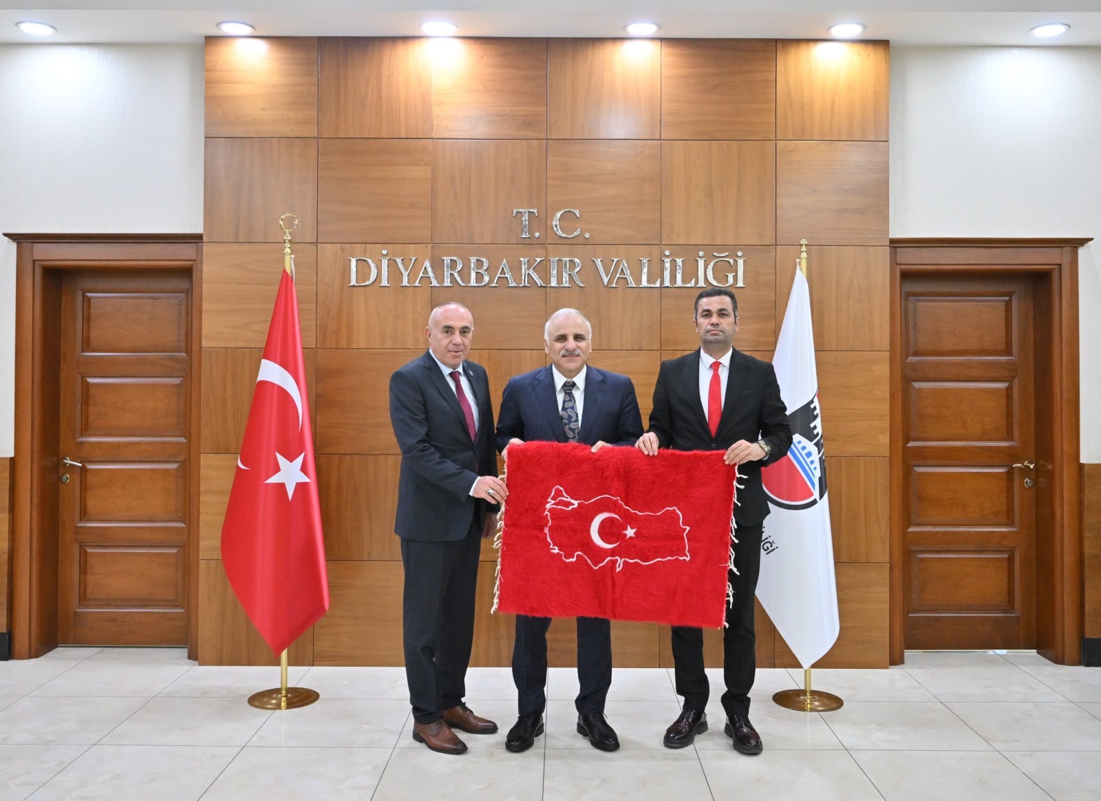 Başkan Zeynal Selağzı’ndan Mardin ve Diyarbakır’a vefa ziyareti