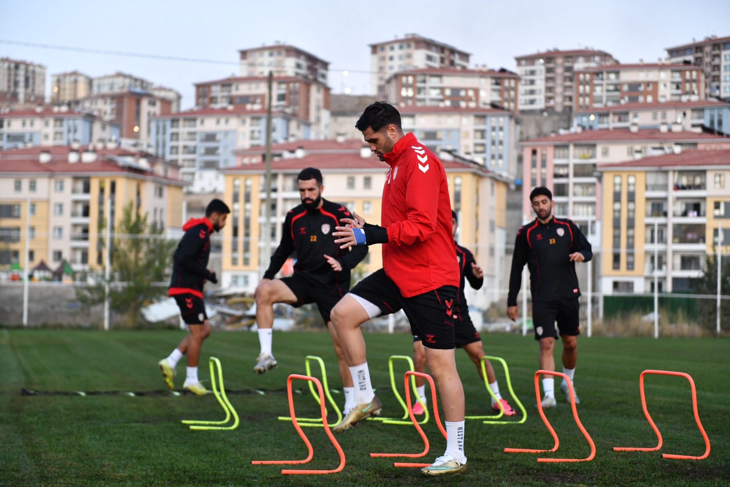Yeşilyurtspor, Silifkespor maçı hazırlıklarını sürdürdü