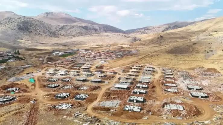 46 konutta 183 milyonluk ihale bilmecesi! YİKOB sessiz